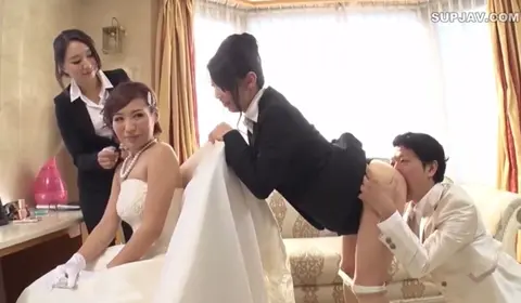 A Sex Wedding 02: Bride in Wedding Dress Gets Fucked