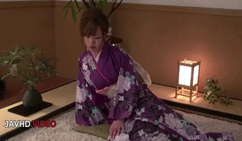 ERI HOSAKA in Kimono: Hardcore Fuck & Creampie