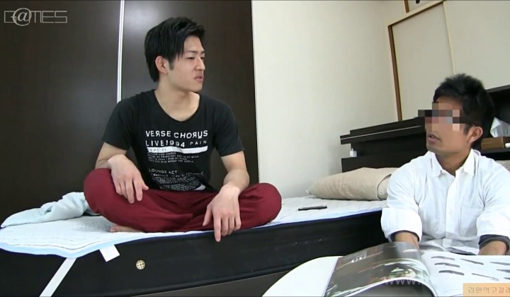 N128 Japanese Guy Blowjob & Handjob Bongacams