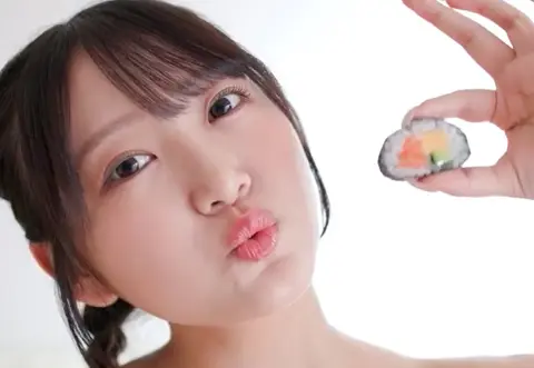 Manko Magazine (Sexy Sushi) - Amateur Blowjob and Cunnilingus Scene